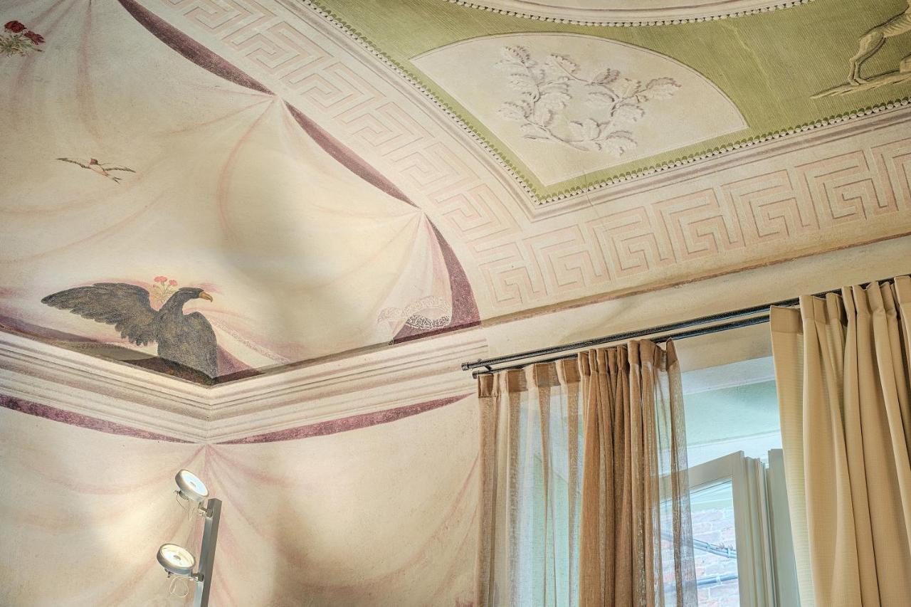 Residenza D'Epoca Le Aquile Bed & Breakfast Сиена Екстериор снимка