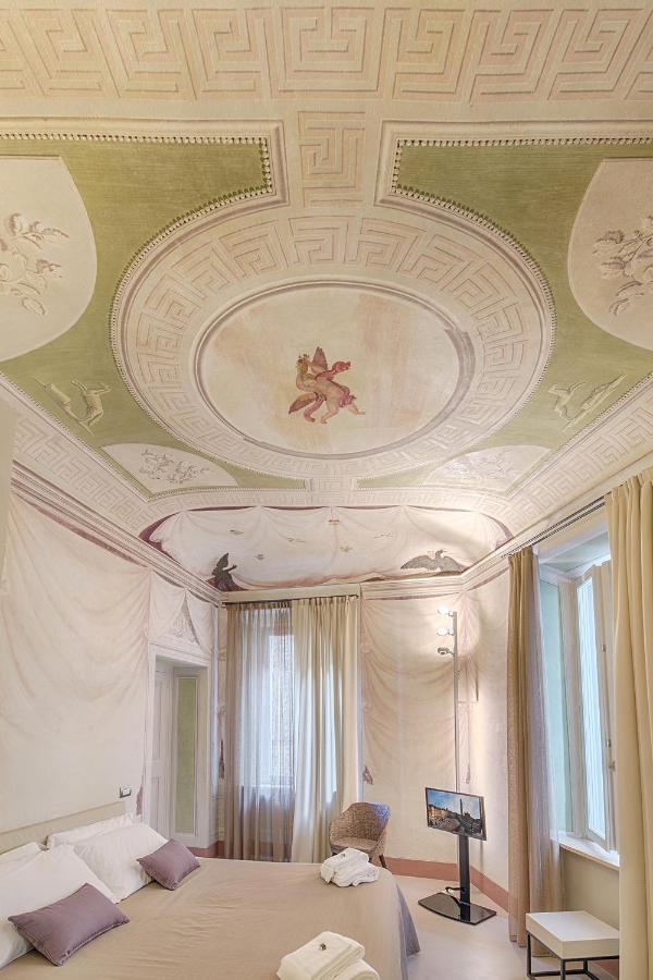 Residenza D'Epoca Le Aquile Bed & Breakfast Сиена Екстериор снимка