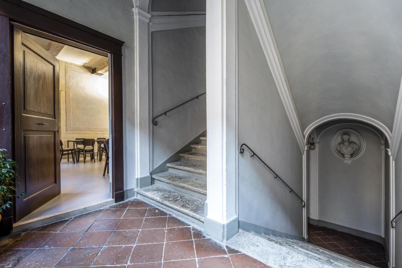 Residenza D'Epoca Le Aquile Bed & Breakfast Сиена Екстериор снимка